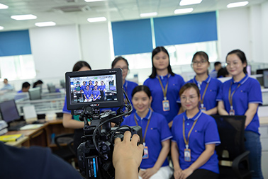 XX電子現(xiàn)場(chǎng)拍攝花絮2